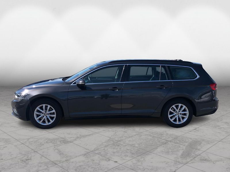Volkswagen Passat Business 2.0 TDI 110kW DSG Var - fotka 3 z 28
