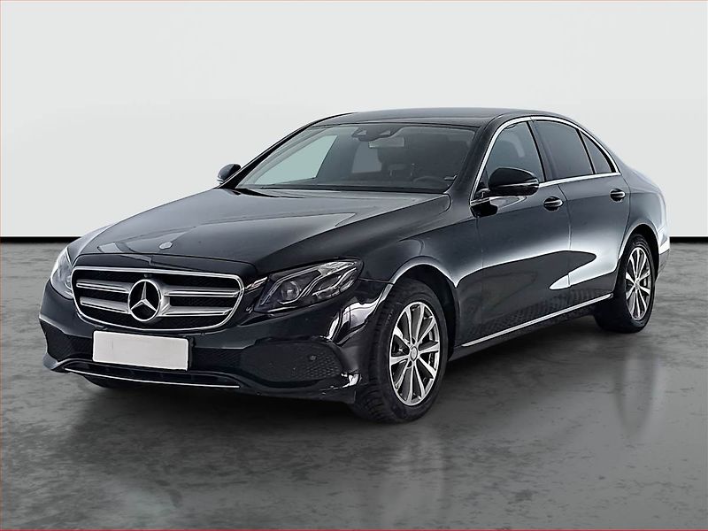 Mercedes-Benz Třídy E (2016) E 220 d, Automat, Navi - fotka 2 z 23