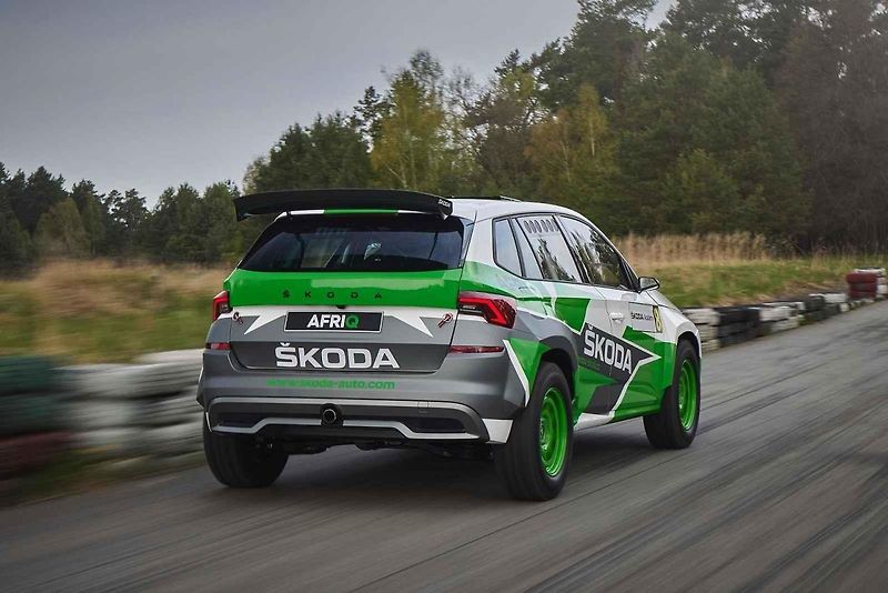 Na tomto autě studenti učiliště Škody Auto pracovali dva roky