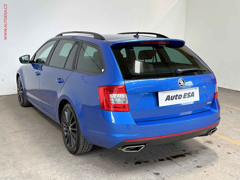Škoda Octavia (2016) 2.0 TDi, ČR, Xenon, panor - fotka 6 z 19