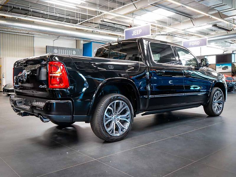 Dodge RAM (2026) 3.0 Tungsten, masážní sedadla - fotka 10 z 50