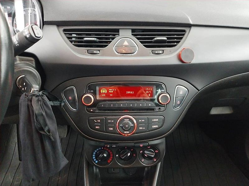 Opel Corsa (2016) 1.4, ČR,1.maj, Tempomat - fotka 12 z 16