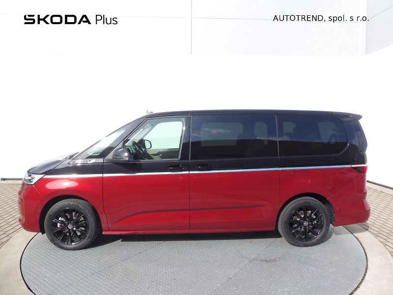 Volkswagen Multivan (2025) Style 1,5 TSI PHEV 180kW DSG 4 - fotka 3 z 31