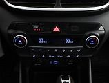 Hyundai Tucson (2018) Trikolor 1.6 T-GDI, 4X4 - náhled 12