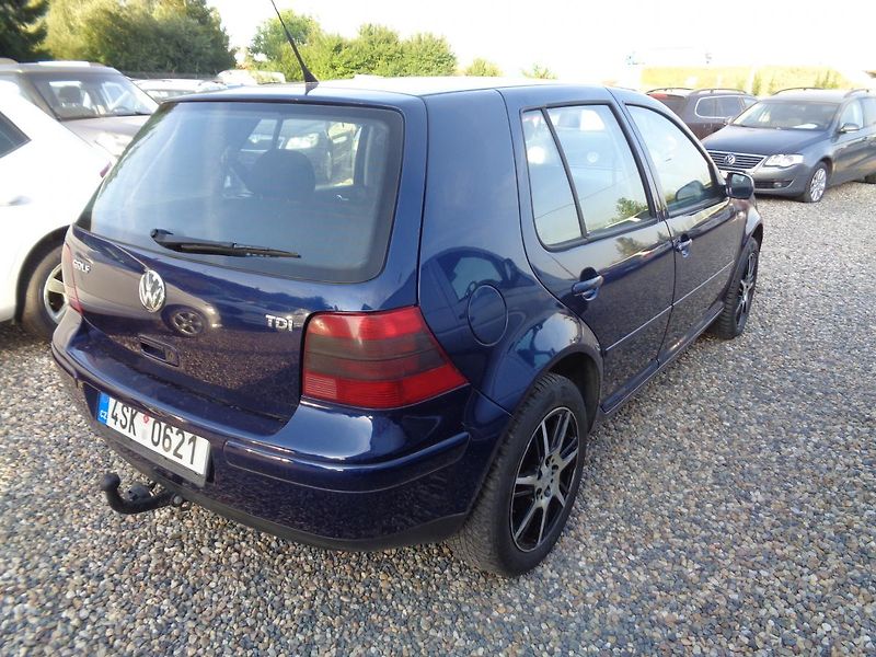 Volkswagen Golf 1,9 TDI - fotka 3 z 17