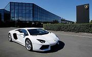 Lamborghini Aventador LP 700-4.
