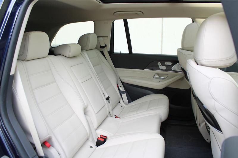 Mercedes-Benz GLS 400d 4M/Exclus/1M/DPH/CZ - fotka 35 z 49