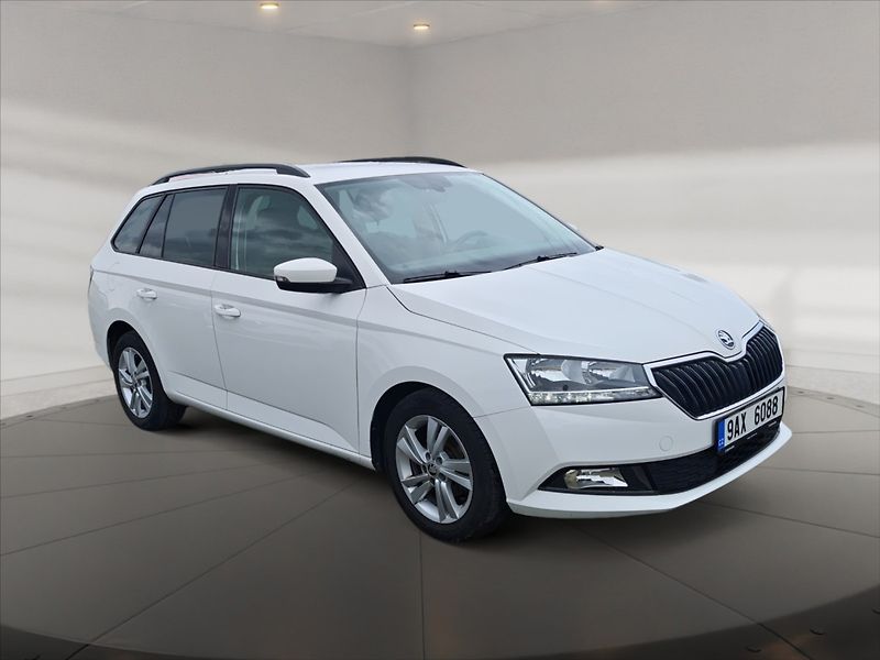 Škoda Fabia 1,0 TSI 70 Ambition - fotka 1 z 11