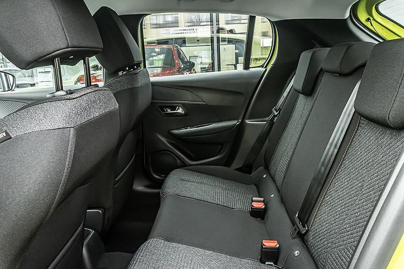 Peugeot 208 (2026) 1,2   EDITION Turbo 100 MAN6 - fotka 18 z 18