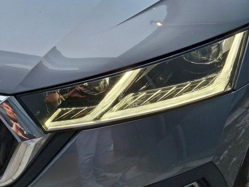 Škoda Octavia (2022) Style DSG 1,5TSi 110kW - fotka 33 z 34