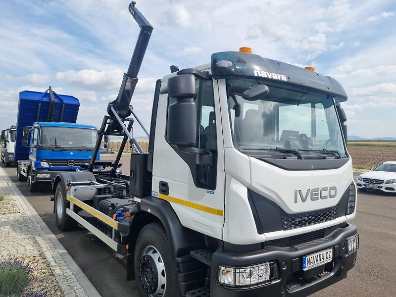 Iveco Eurocargo 180E28 KONTEJNER 10T BÍLÁ - fotka 11 z 26