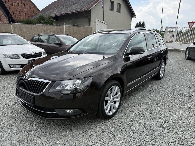 Škoda Superb 1.6 TDI DSG ELEGANCE  - fotka 3 z 13