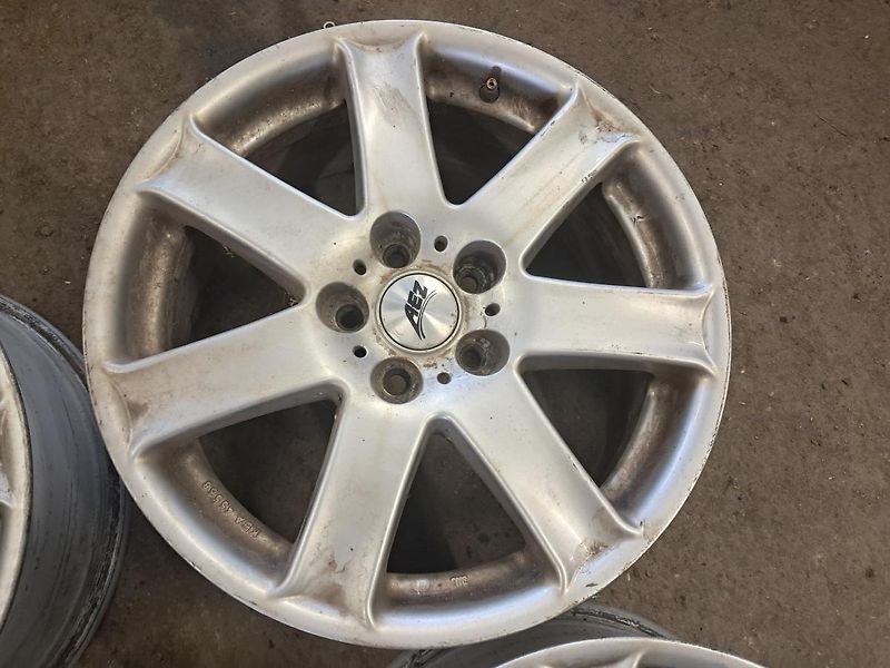 Renault Espace alu kola R17 5x108 - fotka 5 z 7
