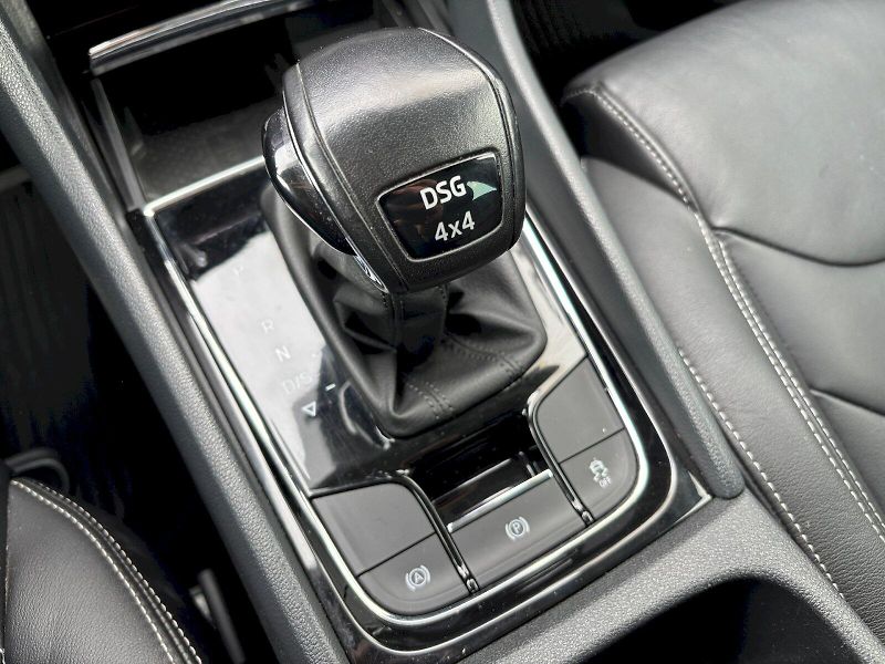 Škoda Kodiaq (2019) 2.0 TDI 140kW 4x4 DSG Nez.Top. - fotka 27 z 35