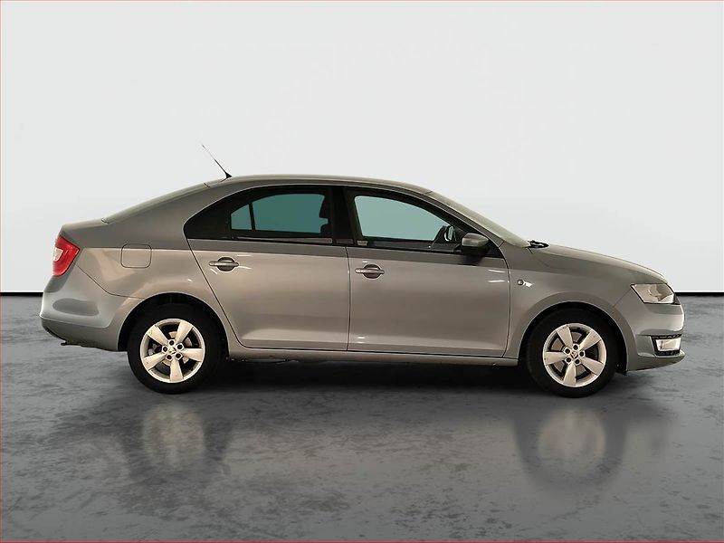 Škoda Rapid (2013) Ambition Plus 1.2 TSI, ČR - fotka 6 z 18