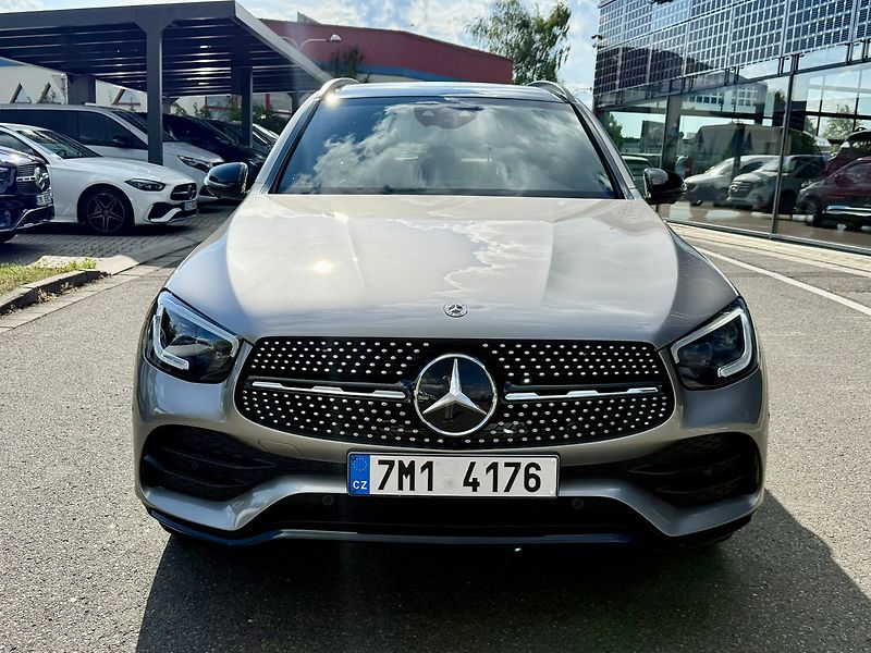 Mercedes-Benz GLC (2021) 220 d 4MATIC - fotka 2 z 50