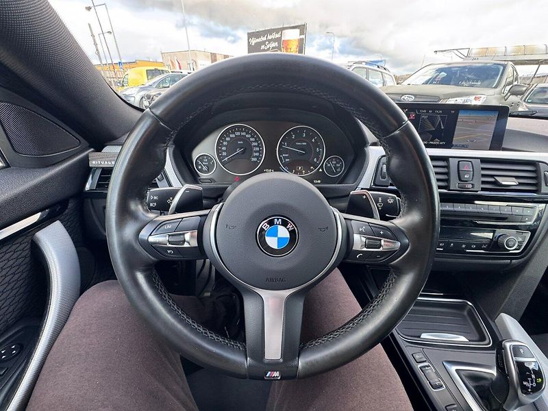BMW Řada 4 (2016) 420D 2,0 135KW XDRIVE MPACKET - fotka 19 z 50