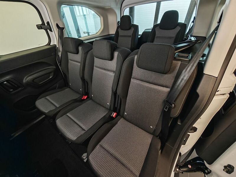 Toyota ProAce City Verso MC24 -  Passenger - fotka 14 z 31