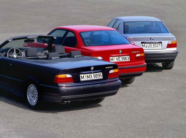 BMW E36 - karosářské varianty kabrio, kupé a sedan
