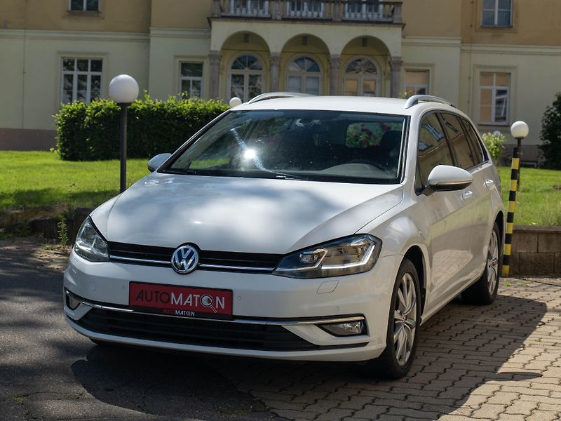 Volkswagen Golf 1.5 TSI DSG Highline LED ACC - fotka 1 z 29