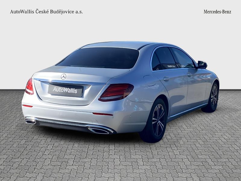 Mercedes-Benz Třídy E E 220 d Avantgarde - fotka 5 z 26