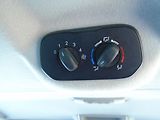 Ford Transit Custom (2016) 2.0 TDCi L2H1 Klima - náhled 17