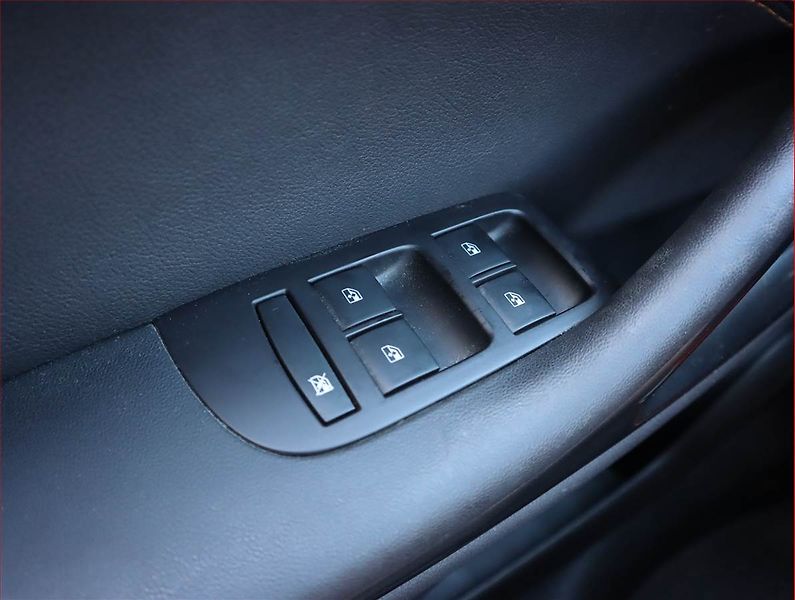 Opel Zafira (2019) 1.6 CDTI, 7 míst, Serv.kniha - fotka 13 z 19