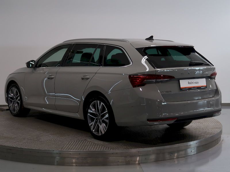 Škoda Octavia (2026) EXCLUSIVE 2.0TDI 110KW DSG PAN - fotka 7 z 48