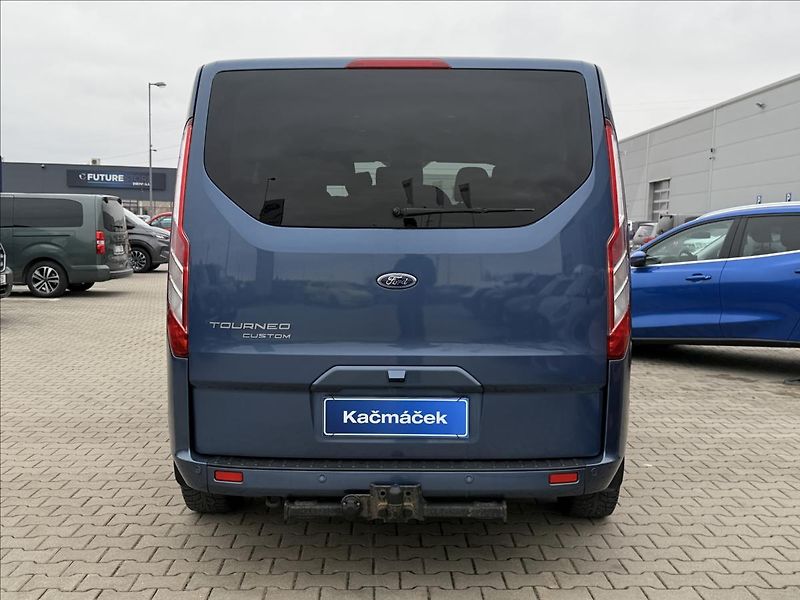 Ford Tourneo Custom 2,0 136kW Titanium X Webasto - fotka 4 z 28