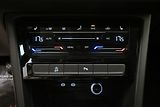Volkswagen Touran 2,0 TDI 110kW DSG LED TAŽNÉ Zá - náhled 21