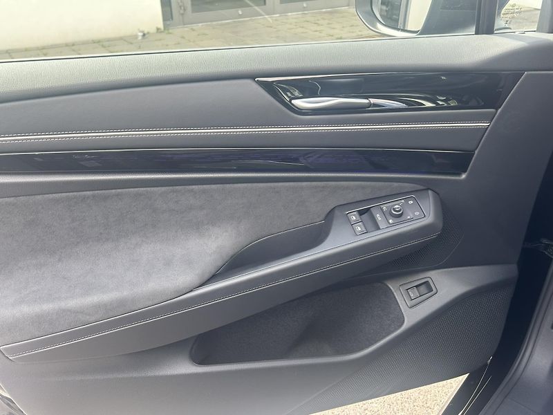 Volkswagen ID.7 Tourer Tourer Pro S People 210  kW, 8 - fotka 16 z 29
