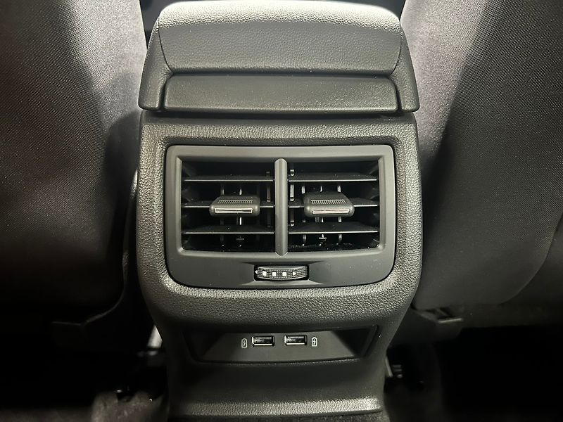 Seat Leon (2020) 1.5 TGI MAN 2020 | Záruka - fotka 35 z 55