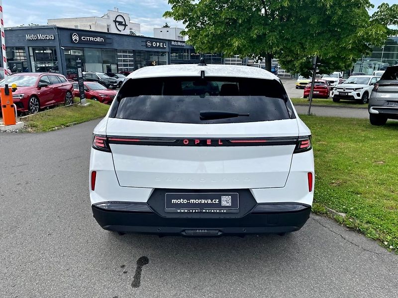 Opel Grandland (2025) MHEV 1.2T 145k GS AT6 - fotka 5 z 26