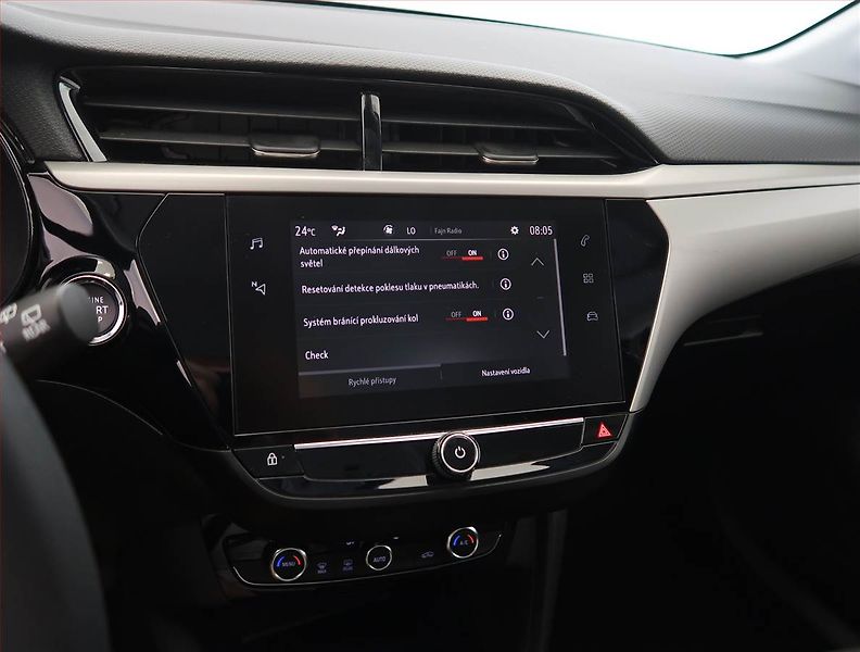 Opel Corsa (2020) 50 kWh, SoH 92%, Automat - fotka 16 z 22