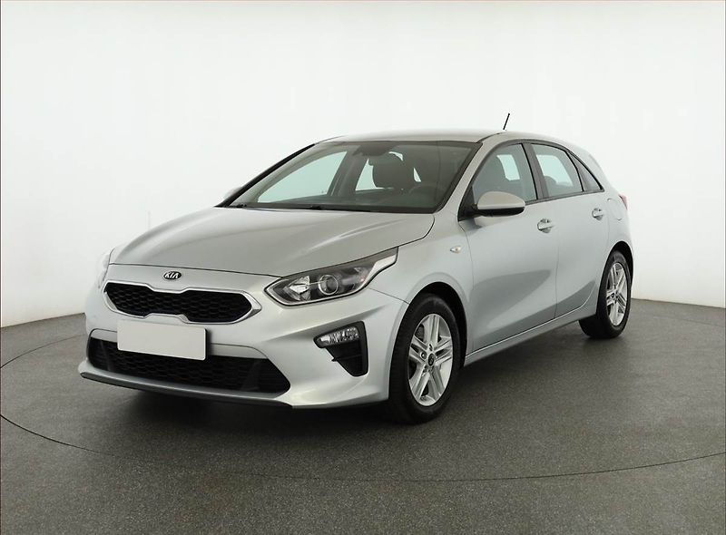 Kia Ceed (2020) 1.4 CVVT, Serv.kniha, Tempomat - fotka 2 z 17