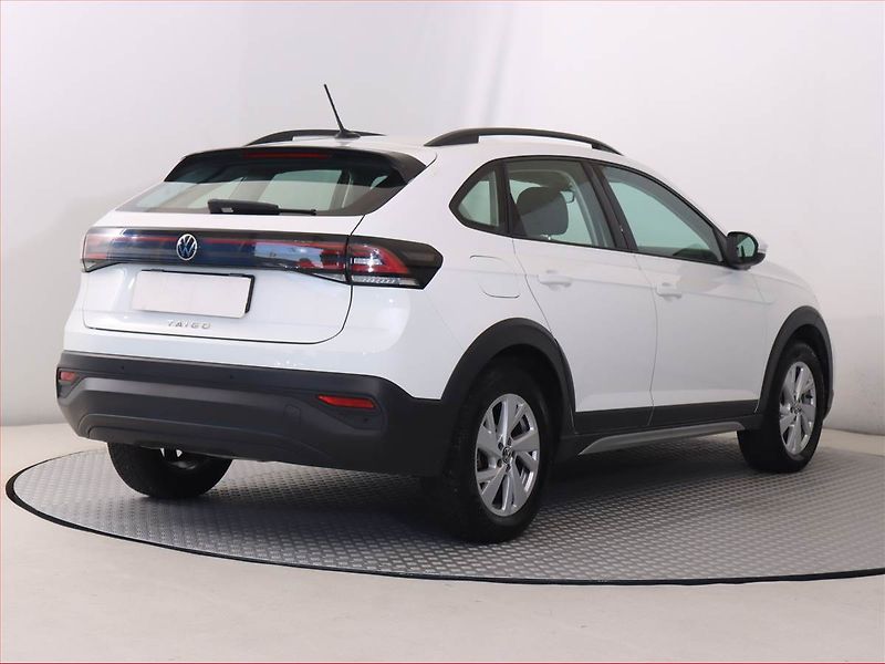 Volkswagen Taigo (2023) 1.0 TSI, Automat - fotka 5 z 21