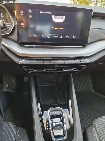 Škoda Octavia (2021) 2.0 TDI, DSG, CZ, DPH - fotka 21 z 22
