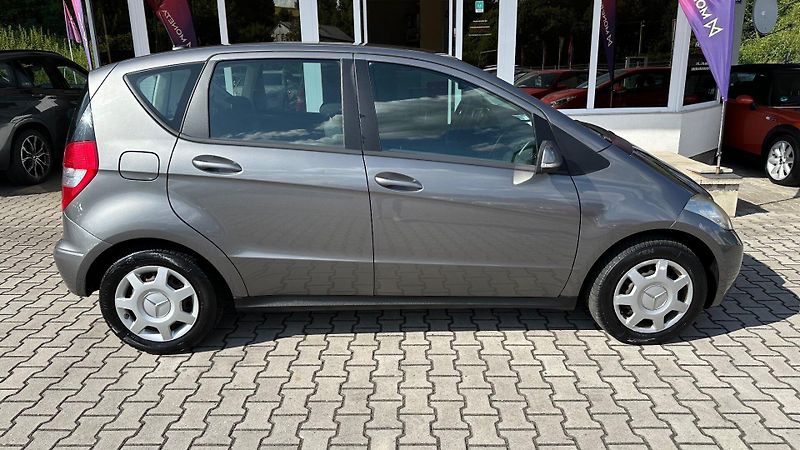 Mercedes-Benz Třídy A (2008) A150 70kW -SERVISOVÁNO-NEHAV.! - fotka 9 z 34