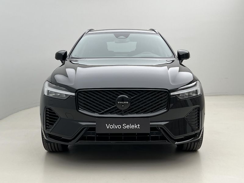 Volvo XC60 T8 AWD ULTRA BLACK RECHARGE CZ - fotka 14 z 50