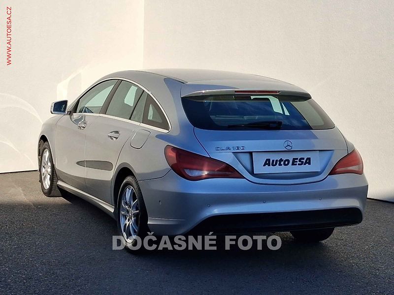 Mercedes-Benz CLA (2016) 1.6 CGi 180, ČR, AT - fotka 6 z 17