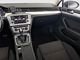 Volkswagen Passat (2015) Comfortline 2.0 TDI, Automat - náhled 8