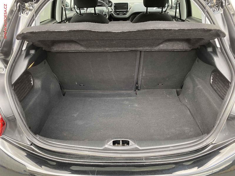 Peugeot 208 (2016) 1.2 PT, Style, park. čidla - fotka 7 z 16
