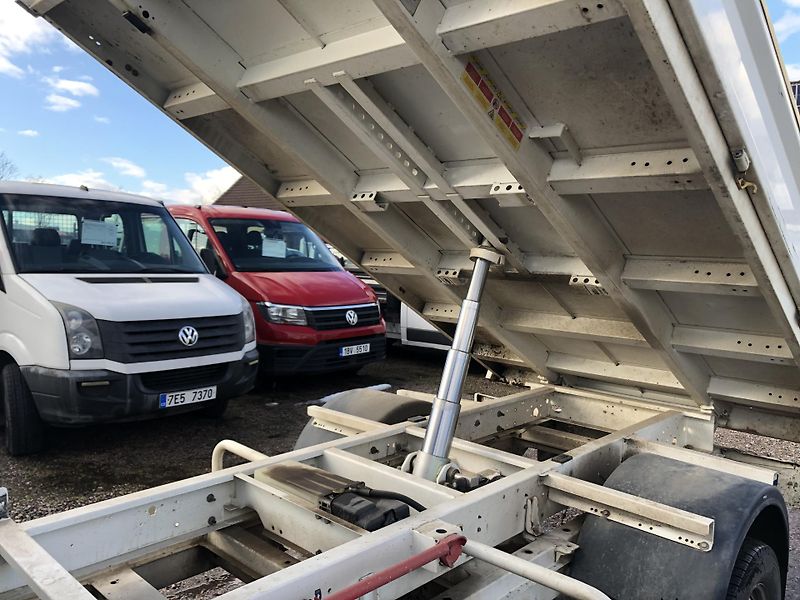 Volkswagen Crafter (2012) 2.0TDi sklápěč klima tažné  - fotka 6 z 9