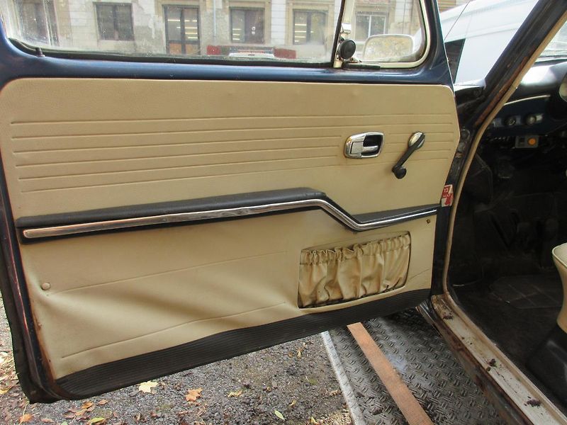 Volkswagen Ostatní (1968) 1600 S - fotka 10 z 15