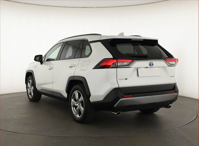 Toyota RAV4 (2021) Comfort 2.5 Hybrid - fotka 4 z 18