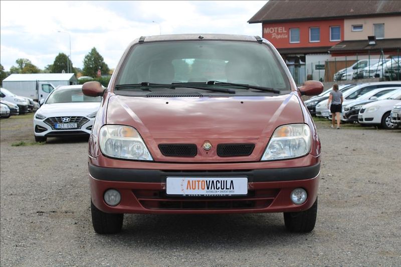 Renault Scénic 1,9 DCi  STK 8/2028, TAŽNÉ - fotka 2 z 22