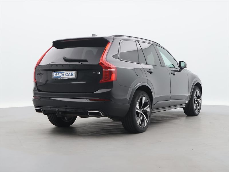 Volvo XC90 2.0 B6 220kW R-Design CZ Aut. - fotka 7 z 36
