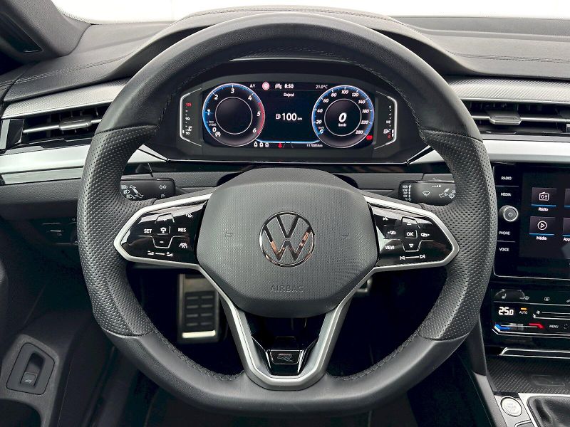 Volkswagen Arteon (2022) 2.0 TDI 110kW R-LINE - fotka 8 z 35