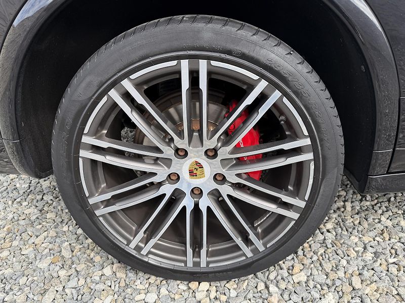 Porsche Cayenne 3.0TDI V6 265PS 4x4 GTS PAKET! - fotka 51 z 159