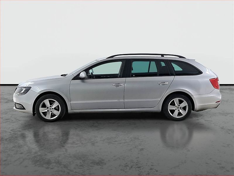 Škoda Superb (2013) 2.0 TDI, Xenony, Tempomat - fotka 3 z 20